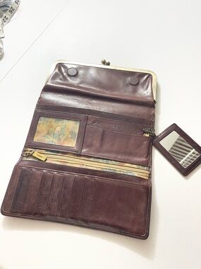 HOBO International Vintage Leather Kiss Lock Wallet Clutch Brown Organizer